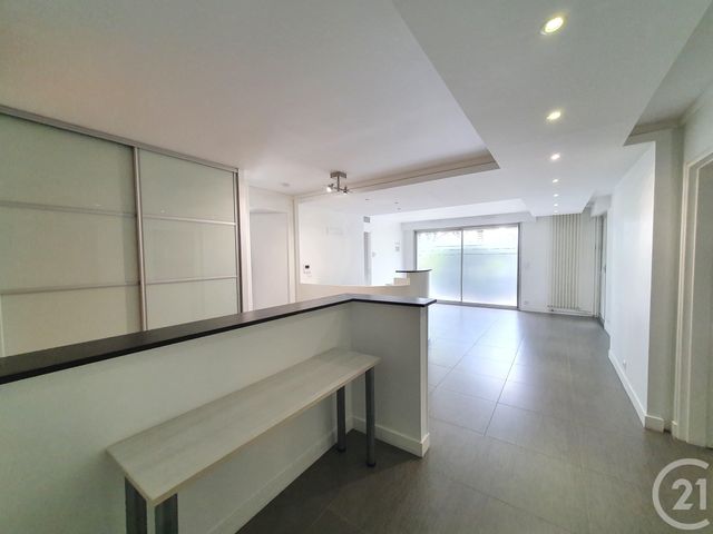 Appartement F5 à vendre - 5 pièces - 110.46 m2 - L ISLE ADAM - 95 - ILE-DE-FRANCE - Century 21 Osmose