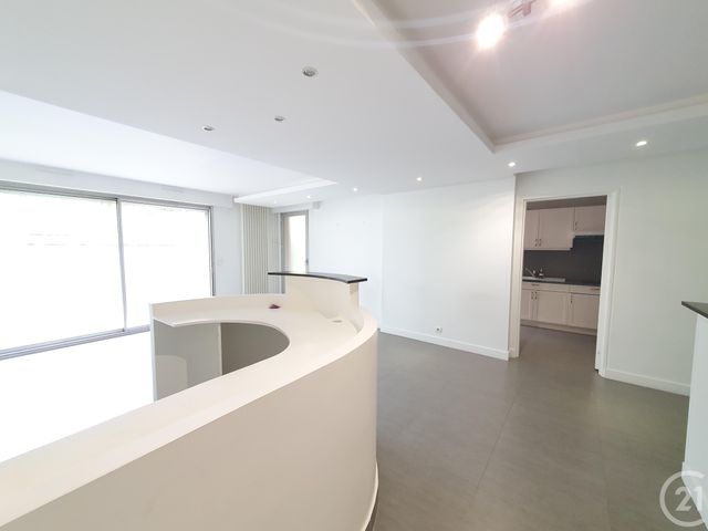 Appartement F5 à vendre - 5 pièces - 110.46 m2 - L ISLE ADAM - 95 - ILE-DE-FRANCE - Century 21 Osmose