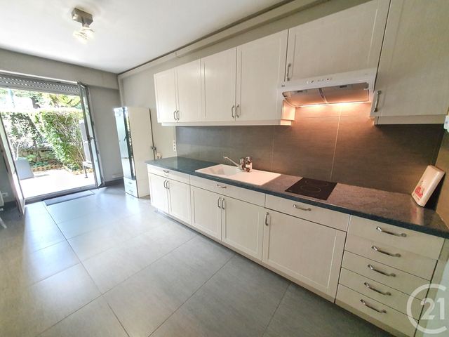 Appartement F5 à vendre - 5 pièces - 110.46 m2 - L ISLE ADAM - 95 - ILE-DE-FRANCE - Century 21 Osmose