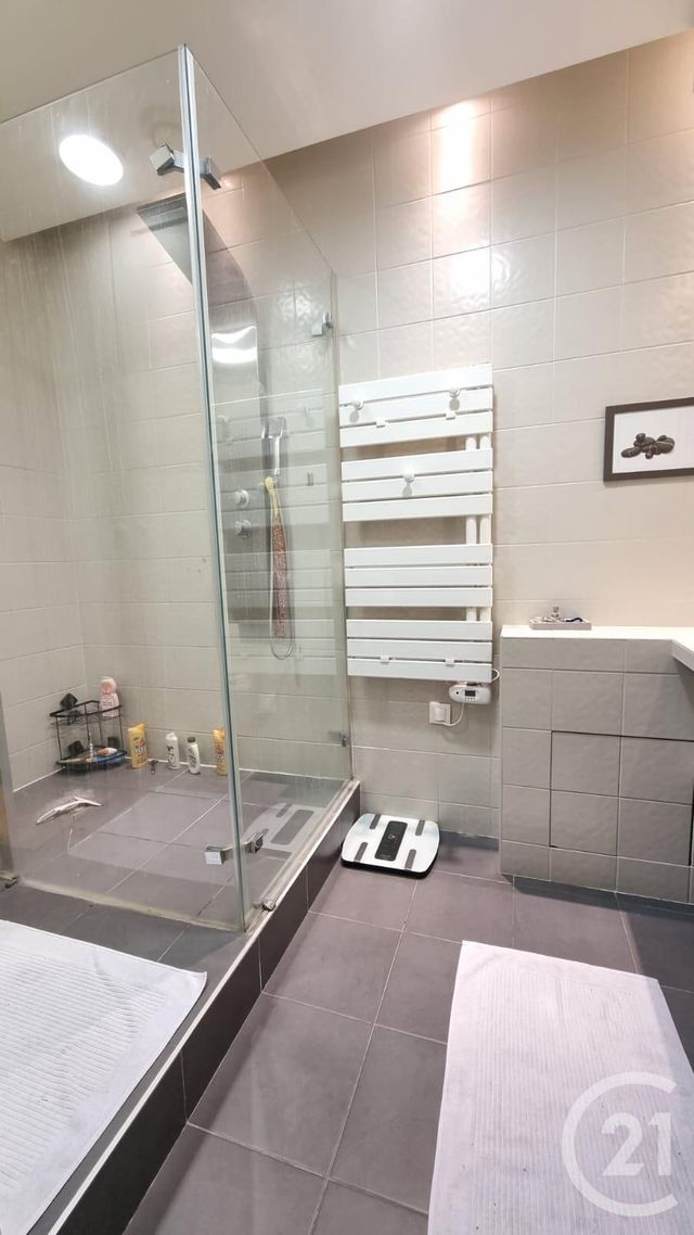 Appartement F3 à vendre - 3 pièces - 102.02 m2 - PRESLES - 95 - ILE-DE-FRANCE - Century 21 Osmose