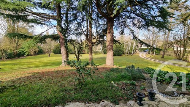 maison à vendre - 11 pièces - 246.49 m2 - NESLES LA VALLEE - 95 - ILE-DE-FRANCE - Century 21 Osmose