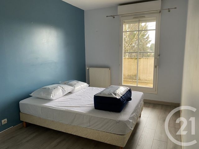 Appartement à louer - 3 pièces - 58.76 m2 - L ISLE ADAM - 95 - ILE-DE-FRANCE - Century 21 Osmose