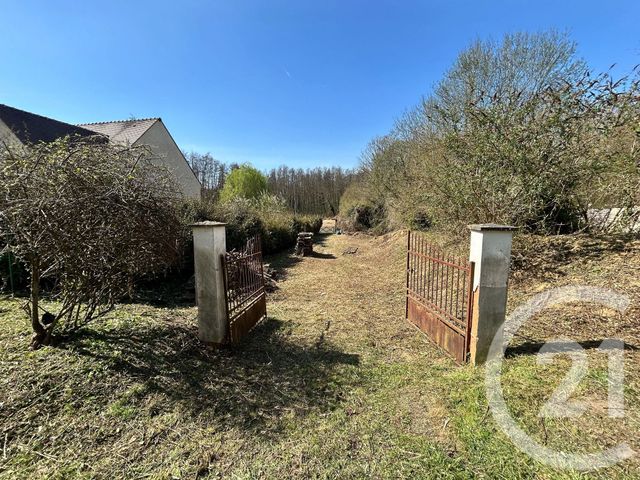 Afficher la photo en grand terrain à vendre - 10918.0 m2 - VALMONDOIS - 95 - ILE-DE-FRANCE - Century 21 Osmose