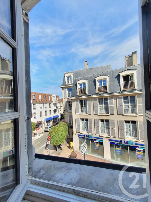 Appartement F1 à vendre - 1 pièce - 21.1 m2 - L ISLE ADAM - 95 - ILE-DE-FRANCE - Century 21 Osmose