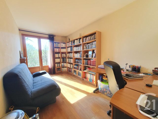 Appartement F4 à vendre - 4 pièces - 80.3 m2 - L ISLE ADAM - 95 - ILE-DE-FRANCE - Century 21 Osmose