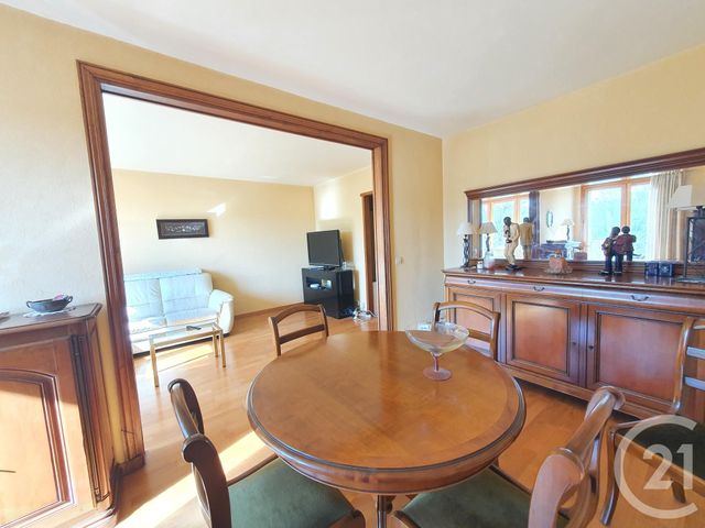 Appartement F4 à vendre - 4 pièces - 80.3 m2 - L ISLE ADAM - 95 - ILE-DE-FRANCE - Century 21 Osmose