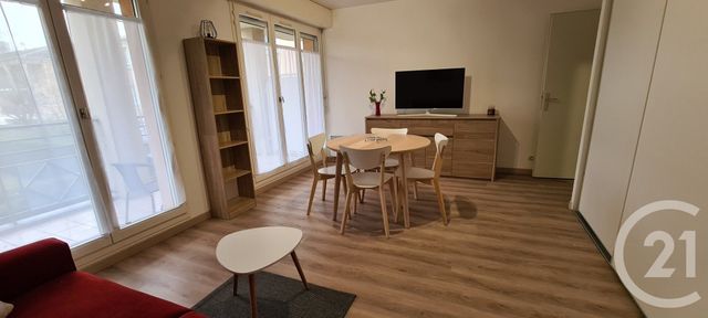 Appartement F1 à louer - 1 pièce - 29.17 m2 - L ISLE ADAM - 95 - ILE-DE-FRANCE - Century 21 Osmose
