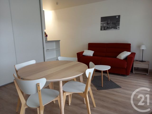 Appartement F1 à louer - 1 pièce - 29.17 m2 - L ISLE ADAM - 95 - ILE-DE-FRANCE - Century 21 Osmose