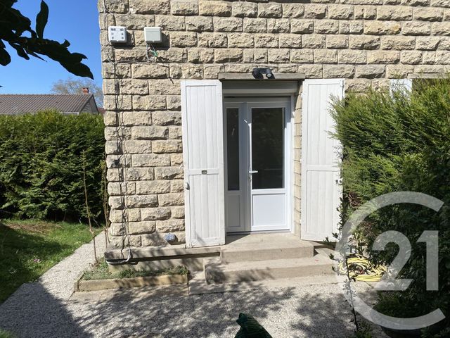 Appartement à louer - 2 pièces - 27.27 m2 - L ISLE ADAM - 95 - ILE-DE-FRANCE - Century 21 Osmose