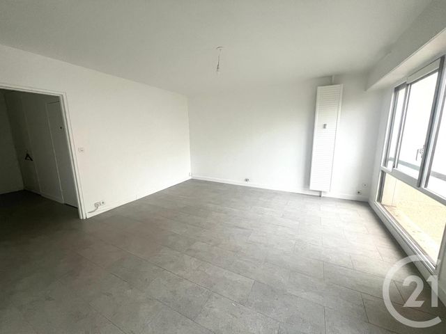 Appartement F3 à vendre - 3 pièces - 77.6 m2 - L ISLE ADAM - 95 - ILE-DE-FRANCE - Century 21 Osmose