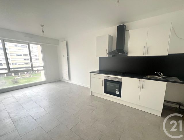 Appartement F3 à vendre - 3 pièces - 77.6 m2 - L ISLE ADAM - 95 - ILE-DE-FRANCE - Century 21 Osmose