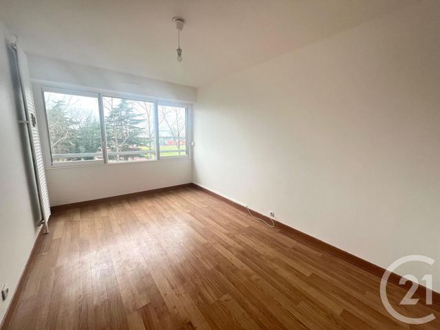 Appartement F3 à vendre - 3 pièces - 77.6 m2 - L ISLE ADAM - 95 - ILE-DE-FRANCE - Century 21 Osmose