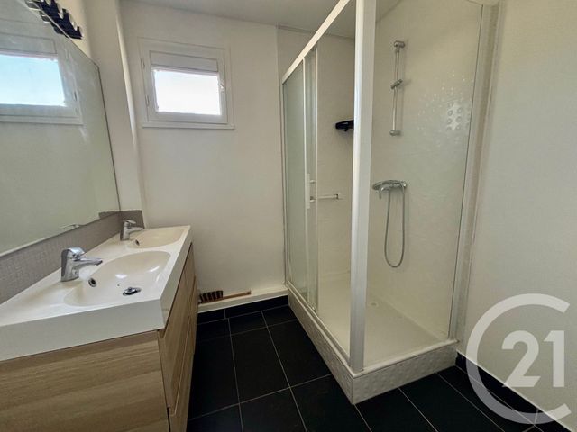 Appartement F5 à vendre - 5 pièces - 95.12 m2 - L ISLE ADAM - 95 - ILE-DE-FRANCE - Century 21 Osmose