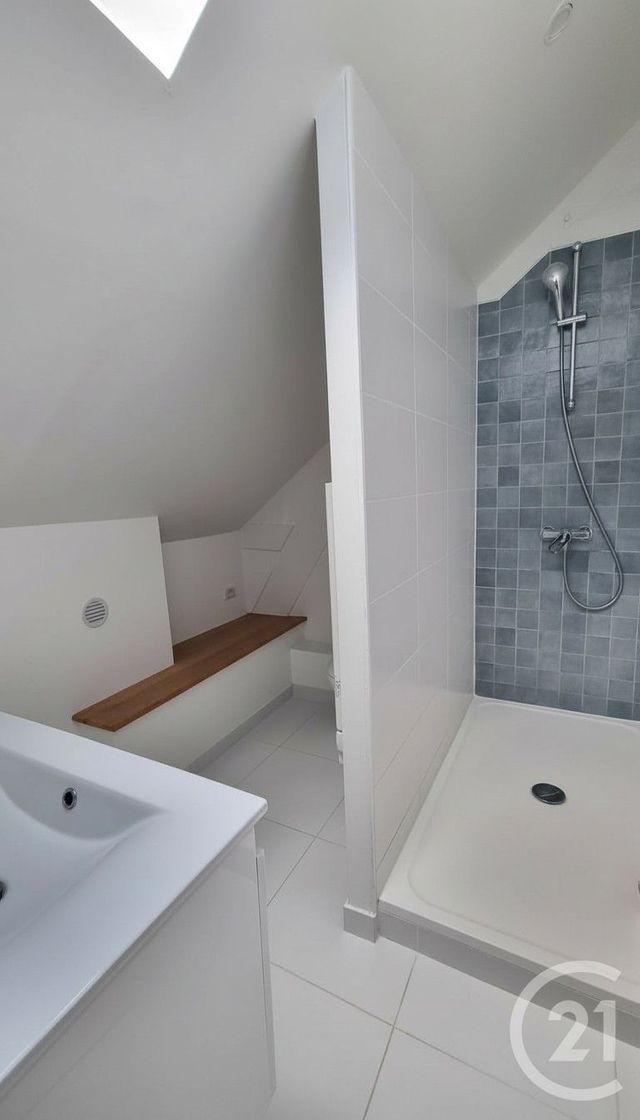 maison à vendre - 9 pièces - 260.0 m2 - CHAMPAGNE SUR OISE - 95 - ILE-DE-FRANCE - Century 21 Osmose