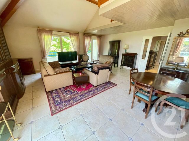 Appartement F5 à vendre - 5 pièces - 117.38 m2 - L ISLE ADAM - 95 - ILE-DE-FRANCE - Century 21 Osmose