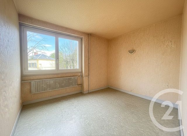 Appartement F4 à vendre - 4 pièces - 66.86 m2 - L ISLE ADAM - 95 - ILE-DE-FRANCE - Century 21 Osmose