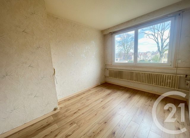 Appartement F4 à vendre - 4 pièces - 66.86 m2 - L ISLE ADAM - 95 - ILE-DE-FRANCE - Century 21 Osmose