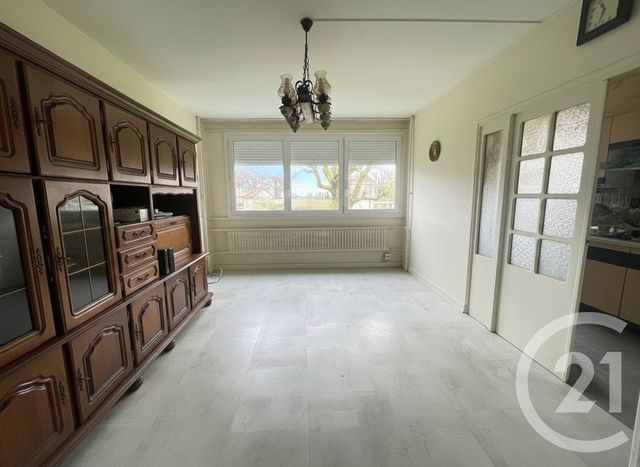 Appartement F4 à vendre - 4 pièces - 66.86 m2 - L ISLE ADAM - 95 - ILE-DE-FRANCE - Century 21 Osmose