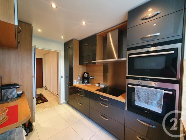 Appartement F3 à vendre - 3 pièces - 76.41 m2 - L ISLE ADAM - 95 - ILE-DE-FRANCE - Century 21 Osmose