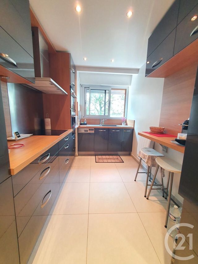 Appartement F3 à vendre - 3 pièces - 76.41 m2 - L ISLE ADAM - 95 - ILE-DE-FRANCE - Century 21 Osmose