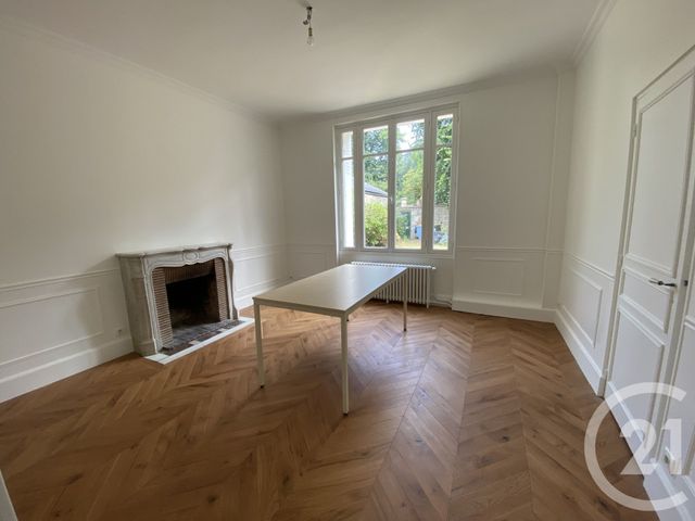 maison à louer - 9 pièces - 191.12 m2 - L ISLE ADAM - 95 - ILE-DE-FRANCE - Century 21 Osmose