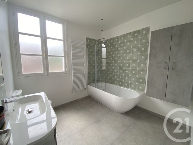 maison à louer - 9 pièces - 191.12 m2 - L ISLE ADAM - 95 - ILE-DE-FRANCE - Century 21 Osmose