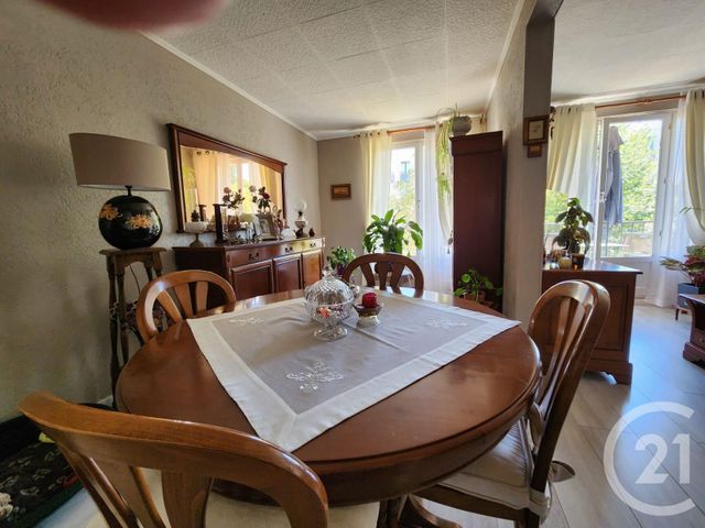 Appartement à vendre - 6 pièces - 78.52 m2 - L ISLE ADAM - 95 - ILE-DE-FRANCE - Century 21 Osmose