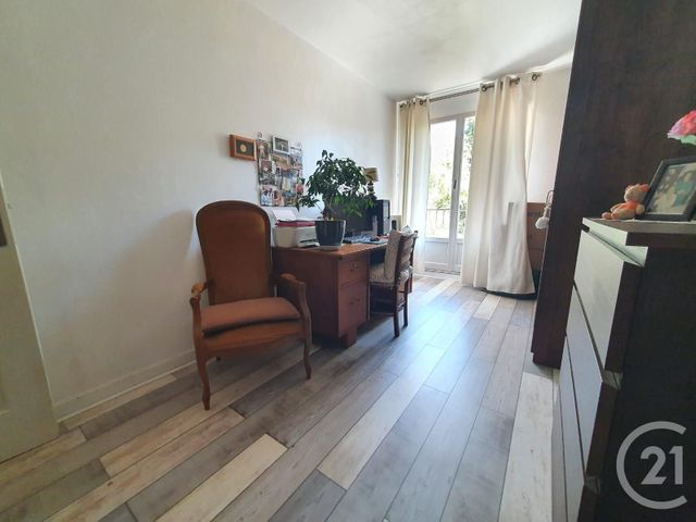 Appartement à vendre - 6 pièces - 78.52 m2 - L ISLE ADAM - 95 - ILE-DE-FRANCE - Century 21 Osmose