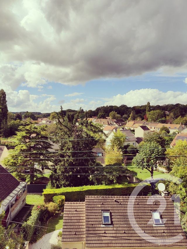 Appartement à louer - 5 pièces - 122.3 m2 - CHAMPAGNE SUR OISE - 95 - ILE-DE-FRANCE - Century 21 Osmose