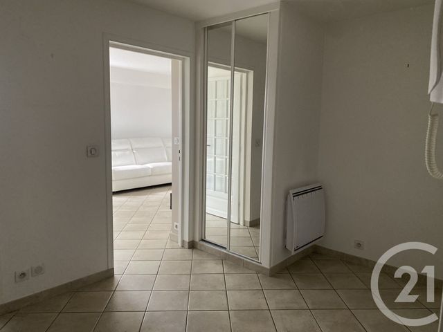 Appartement à louer - 3 pièces - 76.41 m2 - L ISLE ADAM - 95 - ILE-DE-FRANCE - Century 21 Osmose