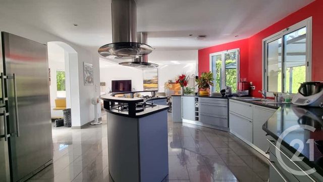 Afficher la photo en grand maison à vendre - 7 pièces - 227.27 m2 - PARMAIN - 95 - ILE-DE-FRANCE - Century 21 Osmose