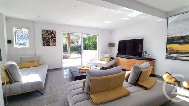 Afficher la photo en grand maison à vendre - 7 pièces - 227.27 m2 - PARMAIN - 95 - ILE-DE-FRANCE - Century 21 Osmose