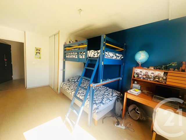 Appartement F4 à vendre - 4 pièces - 86.2 m2 - L ISLE ADAM - 95 - ILE-DE-FRANCE - Century 21 Osmose