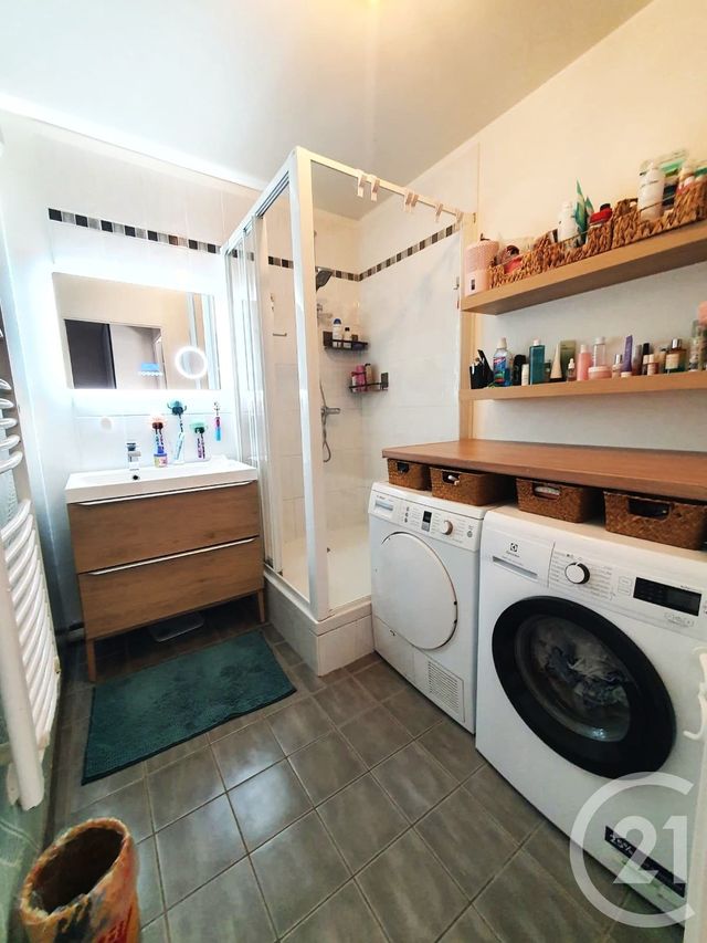 Appartement F4 à vendre - 4 pièces - 86.2 m2 - L ISLE ADAM - 95 - ILE-DE-FRANCE - Century 21 Osmose