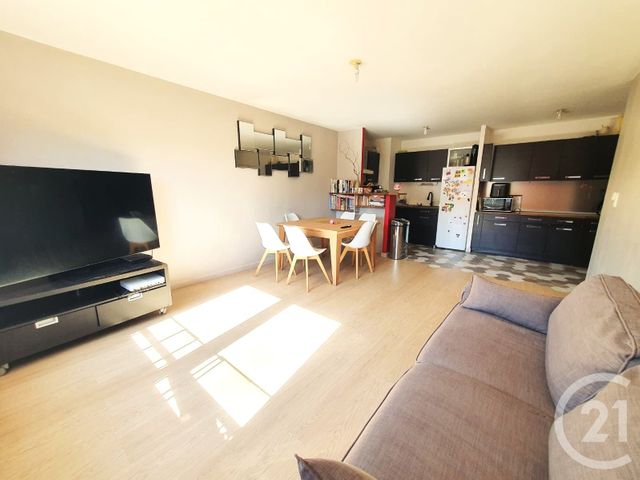 Appartement F4 à vendre - 4 pièces - 86.2 m2 - L ISLE ADAM - 95 - ILE-DE-FRANCE - Century 21 Osmose