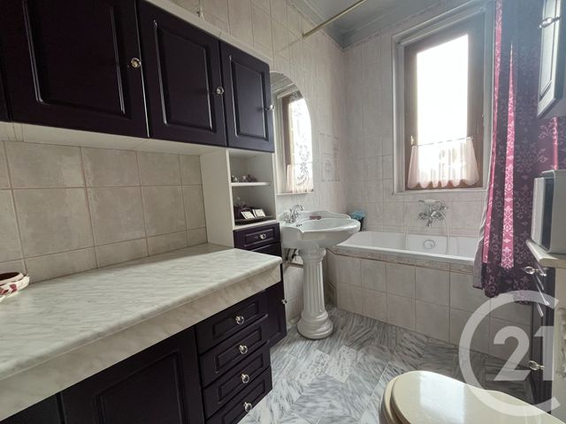 maison à vendre - 8 pièces - 190.0 m2 - L ISLE ADAM - 95 - ILE-DE-FRANCE - Century 21 Osmose