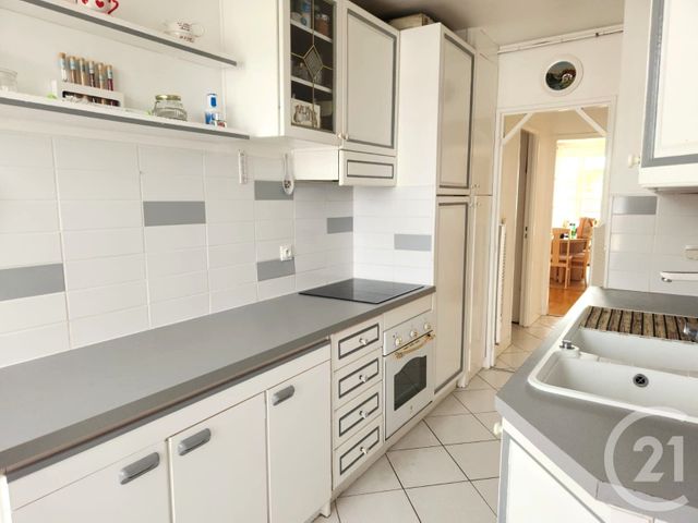 Appartement F3 à vendre - 3 pièces - 66.87 m2 - L ISLE ADAM - 95 - ILE-DE-FRANCE - Century 21 Osmose