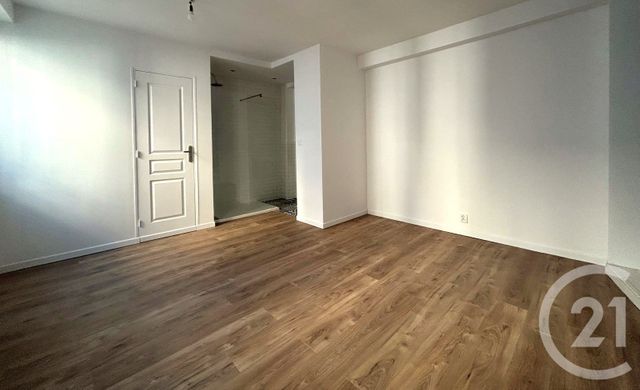 Appartement F3 à vendre - 3 pièces - 59.27 m2 - L ISLE ADAM - 95 - ILE-DE-FRANCE - Century 21 Osmose