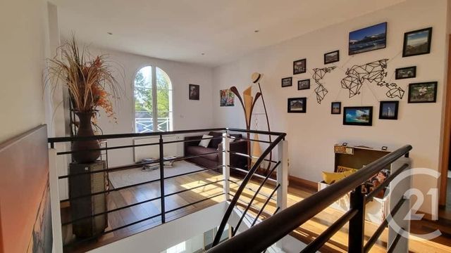 Afficher la photo en grand maison à vendre - 7 pièces - 227.27 m2 - L ISLE ADAM - 95 - ILE-DE-FRANCE - Century 21 Osmose