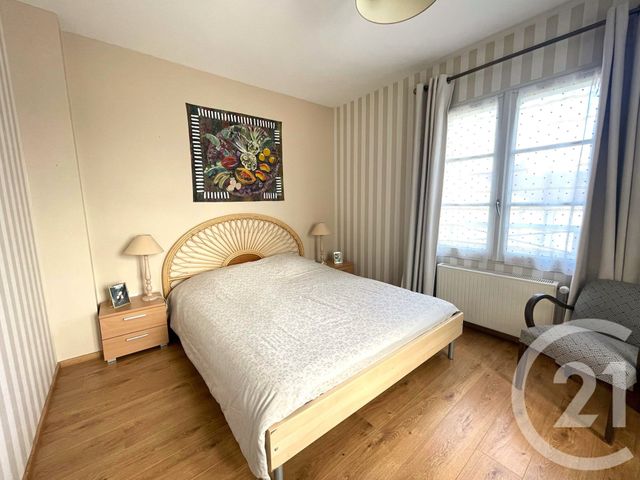 Afficher la photo en grand maison à vendre - 7 pièces - 181.23 m2 - L ISLE ADAM - 95 - ILE-DE-FRANCE - Century 21 Osmose