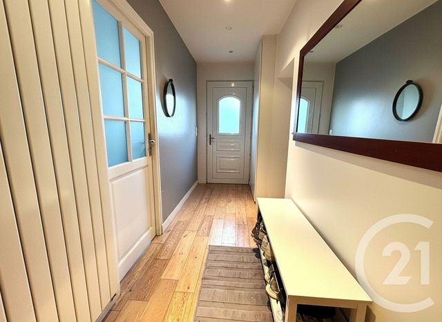 Appartement F5 à vendre - 5 pièces - 94.04 m2 - MERY SUR OISE - 95 - ILE-DE-FRANCE - Century 21 Osmose