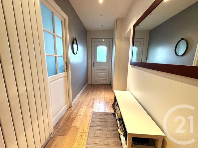 Appartement F5 à vendre - 5 pièces - 94.04 m2 - MERY SUR OISE - 95 - ILE-DE-FRANCE - Century 21 Osmose