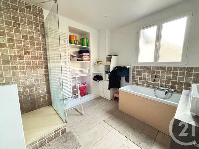 maison à vendre - 5 pièces - 94.04 m2 - MERY SUR OISE - 95 - ILE-DE-FRANCE - Century 21 Osmose