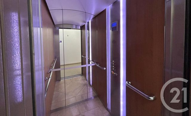 Appartement F2 à vendre - 2 pièces - 43.0 m2 - L ISLE ADAM - 95 - ILE-DE-FRANCE - Century 21 Osmose