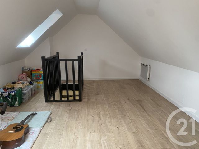 maison à louer - 7 pièces - 144.0 m2 - L ISLE ADAM - 95 - ILE-DE-FRANCE - Century 21 Osmose