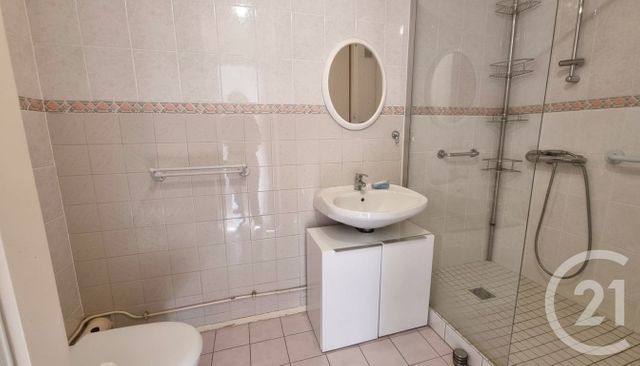 Appartement Studio à vendre - 1 pièce - 34.76 m2 - L ISLE ADAM - 95 - ILE-DE-FRANCE - Century 21 Osmose