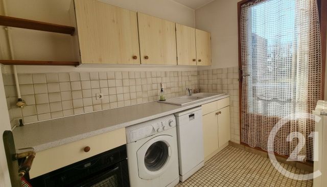 Appartement Studio à vendre - 1 pièce - 34.76 m2 - L ISLE ADAM - 95 - ILE-DE-FRANCE - Century 21 Osmose