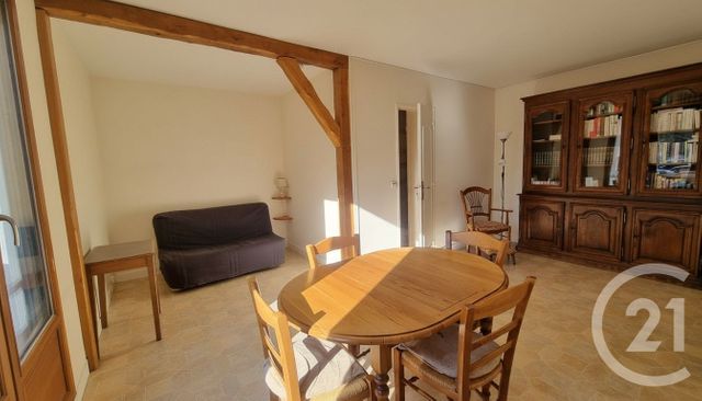 Appartement Studio à vendre - 1 pièce - 34.76 m2 - L ISLE ADAM - 95 - ILE-DE-FRANCE - Century 21 Osmose