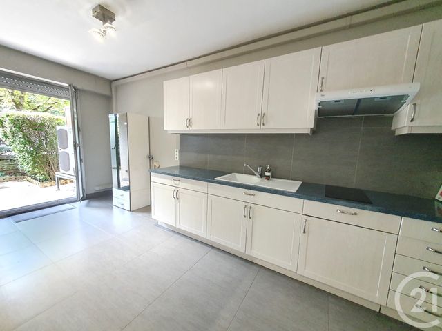 Appartement à louer - 6 pièces - 110.46 m2 - L ISLE ADAM - 95 - ILE-DE-FRANCE - Century 21 Osmose