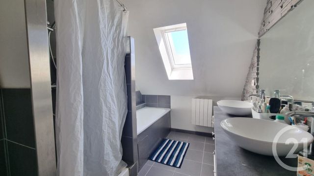 maison à vendre - 5 pièces - 92.0 m2 - CHAMPAGNE SUR OISE - 95 - ILE-DE-FRANCE - Century 21 Osmose